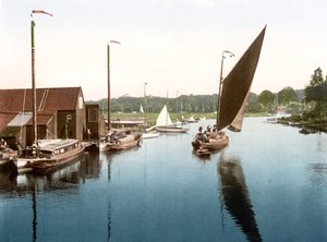 Wherry in partenza da Wroxham da English School