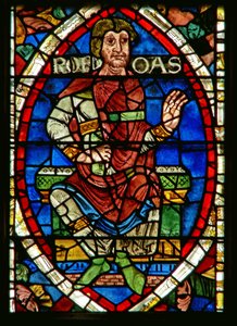 Vetrata raffigurante una figura genealogica: Rehoboham