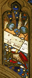 Finestra n2 raffigurante il coro angelico con spartito musicale da English School