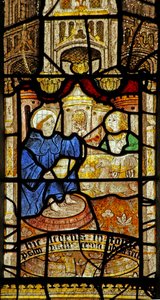 Vetrata n.5 raffigurante San Neot studia il salterio - piedi nell