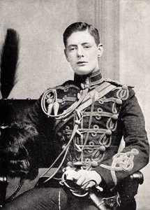 Winston Churchill come sottotenente nel 4° Queen