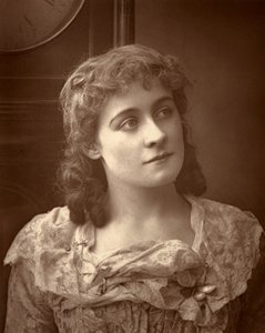 Kate Rorke, attrice britannica, in Sophia, 1887 da Ernest Barraud