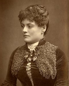Sophie Eyre, attrice britannica, 1887