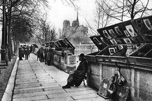 Bancarelle di libri lungo i quai, Parigi, 1931