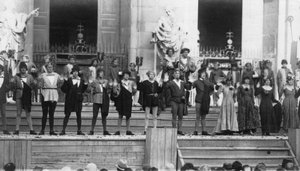 Performance di Jedermann, Festival di Salisburgo, Austria, XX secolo da Ernst Maier