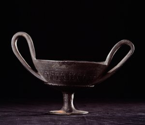 Civiltà etrusca: kantharos