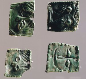 Ex-voto in piastra di bronzo raffigurante occhi. Artefatti dagli oggetti del Santuario di Reithia Este (Venetia). Civiltà Etrusca, V-IV secolo a.C. da Etruscan