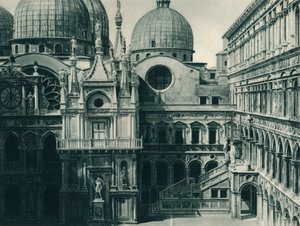 Cortile del Palazzo Ducale, Venezia, Italia, 1927 da Eugen Poppel