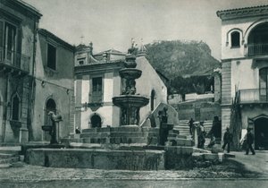 Fontana pubblica, Taormina, Sicilia, Italia, 1927