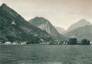 Riva del Garda dal Lago di Garda, Italia da Eugen Poppel