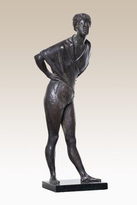 Figura femminile da Eugenio Pellini