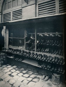 Vecchie scarpe, c1877-1927, 1929