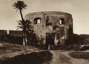 Arzila, Porta nelle mura della città da European Photographer