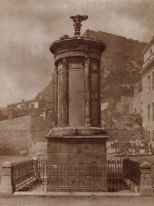 Monumento a Dioniso, dio del vino, eretto ad Atene nel 335-34 a.C. da Lisicrate per celebrare la vittoria della sua squadra nei concorsi teatrali da European Photographer