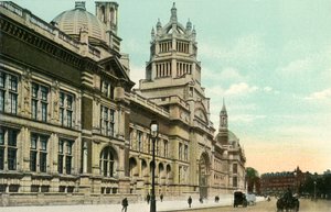 Il Museo Victoria and Albert, c1900
