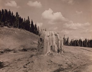 Cono del geyser Lone Star, Parco Nazionale di Yellowstone da F. Jay Haynes