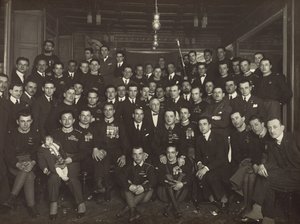 [Ritratto di gruppo] da Fedele Azari