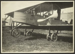 [Uomini in aereo] da Fedele Azari