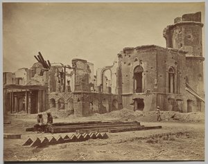 La residenza vista dal fronte, mostrando la stanza in cui fu ucciso Sir Henry Lawrence