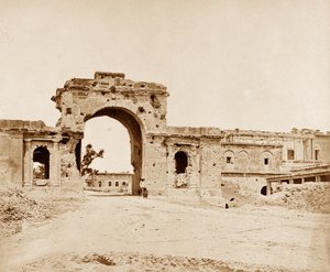 Porta che conduce alla Residenza, tenuta dal Capitano Atkinson del 13° Fanteria Nativa