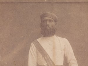 Golab Khan, Jemadar da Felice Beato