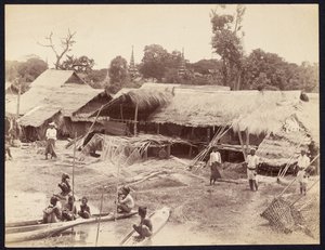 [Villaggio nativo lungo il fiume Irrawaddy] da Felice Beato