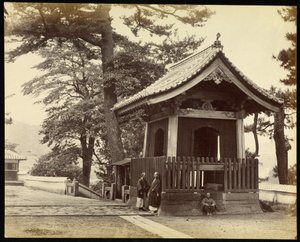 Tempio nella città di Nagasaki da Felice Beato