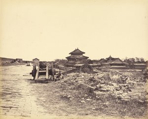 Cima del Muro di Pechino da Felice Beato