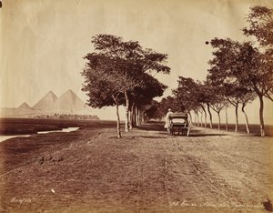 Cairo. Viale delle Piramidi da Félix Bonfils