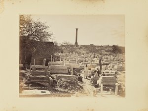 Colonna di Pompeo e cimitero da Félix Bonfils