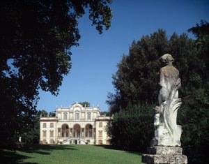 Vista di Villa Mansi
