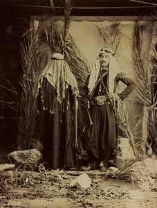 Album Damas et Baalbek: coppia siriana in abiti tradizionali