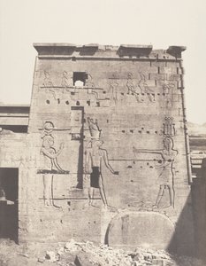 Ile de Fileh Philæ, Deuxième Pylône - Partie Orientale Vue de la Pla... da Félix Teynard