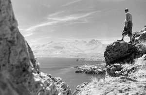 Vista da Capo Zafferano da Fosco Maraini