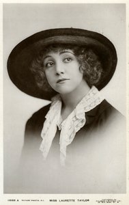 Laurette Taylor, attrice americana, c1905-c1919 da Foulsham and Banfield