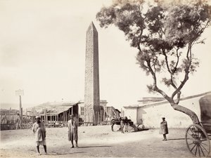 Obelisco egiziano, Ago di Cleopatra, ad Alessandria, Egitto