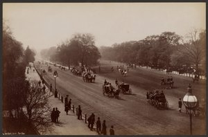 Hyde Park, The Row da Francis Frith
