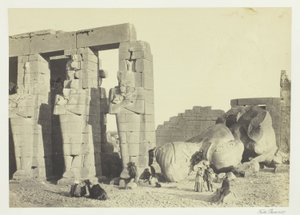 Colonne Osiridee e Grande Colosso Caduto, al Memnonium, Tebe da Francis Frith