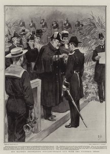 Sua Maestà decora il sottotenente Guy con la Victoria Cross