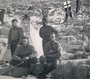 Il Secondo Partito Occidentale a Cape Geology il giorno di Natale, 1911, 1913 da Frank Debenham