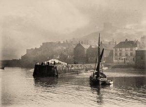 Vista del porto, Whitby, North Yorkshire. 1884 (foto)