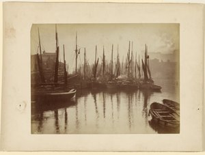 [porto di Whitby] da Frank Meadow Sutcliffe