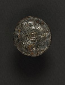 Ornamento a disco, 600s da Frankish School