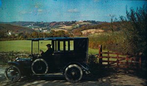 Primo autochrome a colori circa 1916. Uomo in un