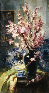 Fiori di Melo e Porcellana Blu e Bianca su un Tavolo da Frans Mortelmans