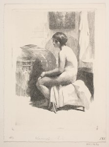 Modello femminile nudo, seduto in una stanza