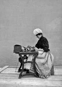 Lavoratore alla Manifattura Tabacchi di Firenze, 1901