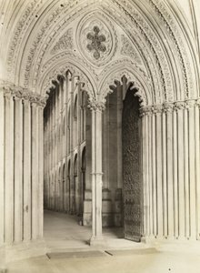 Cattedrale di Ely: Portico della Galilea, porta della navata da Frederick H. Evans