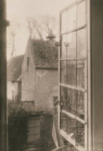 Da una finestra a Kelmscott Manor, 1896 da Frederick Henry Evans