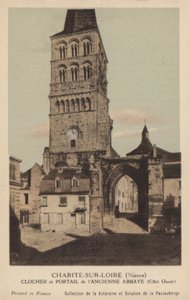 Charite Sur Loire, Campanile e Portale dell